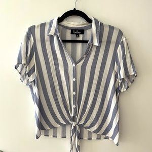 Lulu’s tie front top